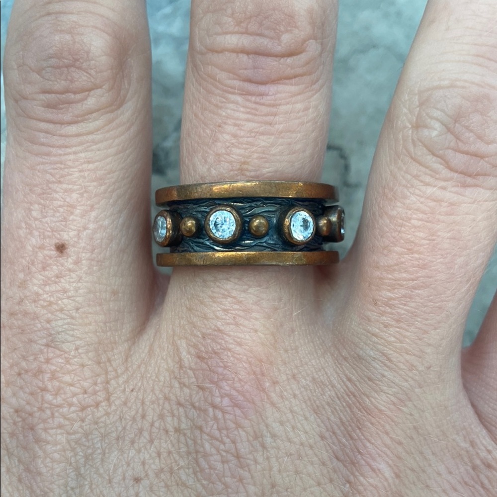 Elegant Gold and Silver Band Ring